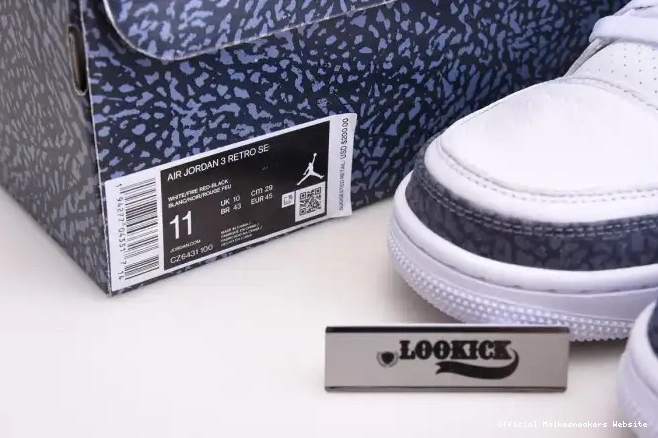 Official Maikesneakers 